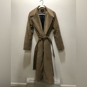 RARE — Vaute Vegan Camel/Tan Trench Coat